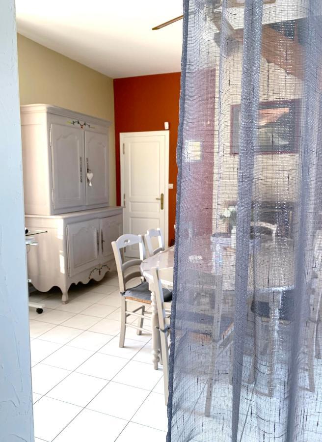 La Costonnerie Bed & Breakfast Leigne-sur-Usseau Exterior photo